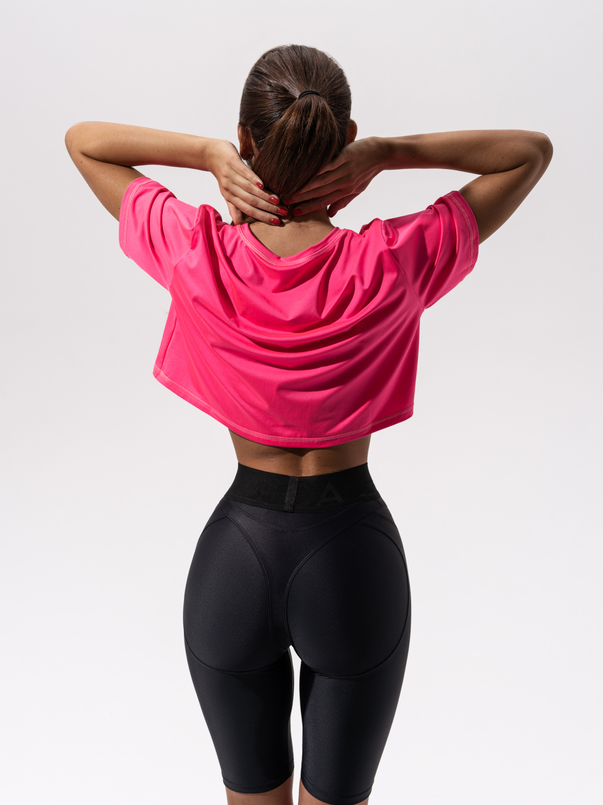 Топ T-Shirt Middle Logo Fluo Pink для спорта и фитнеса – фото №  3